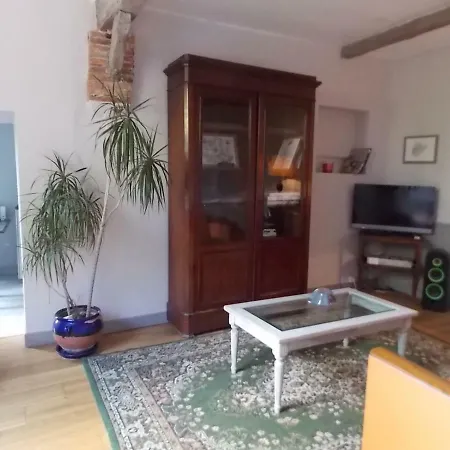 De La Tour Donjon Holiday home Belcastel (Tarn)