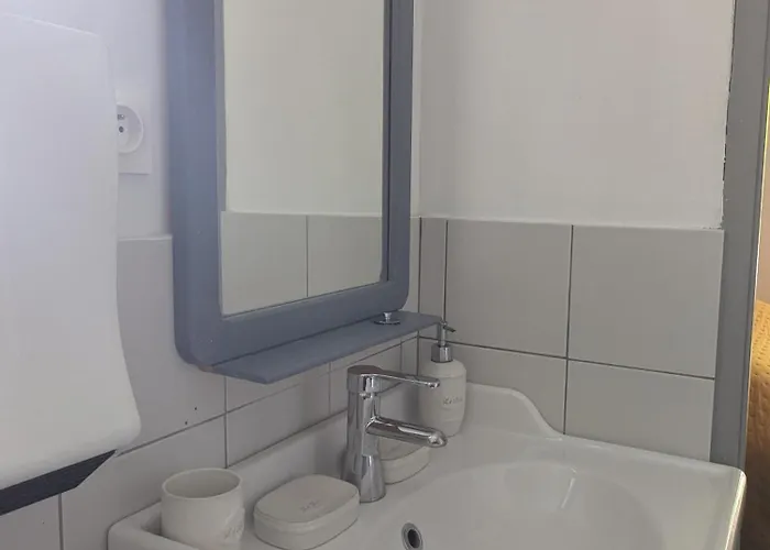 بيت للعطل De La Tour Donjon بيلكاستل