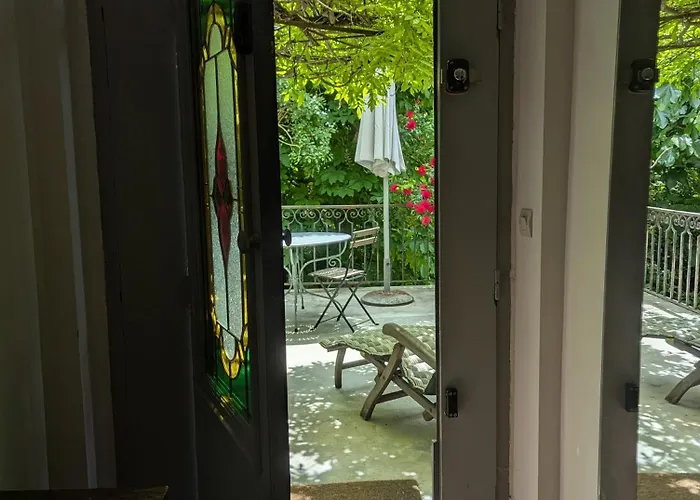 بيت للعطل De La Tour Donjon